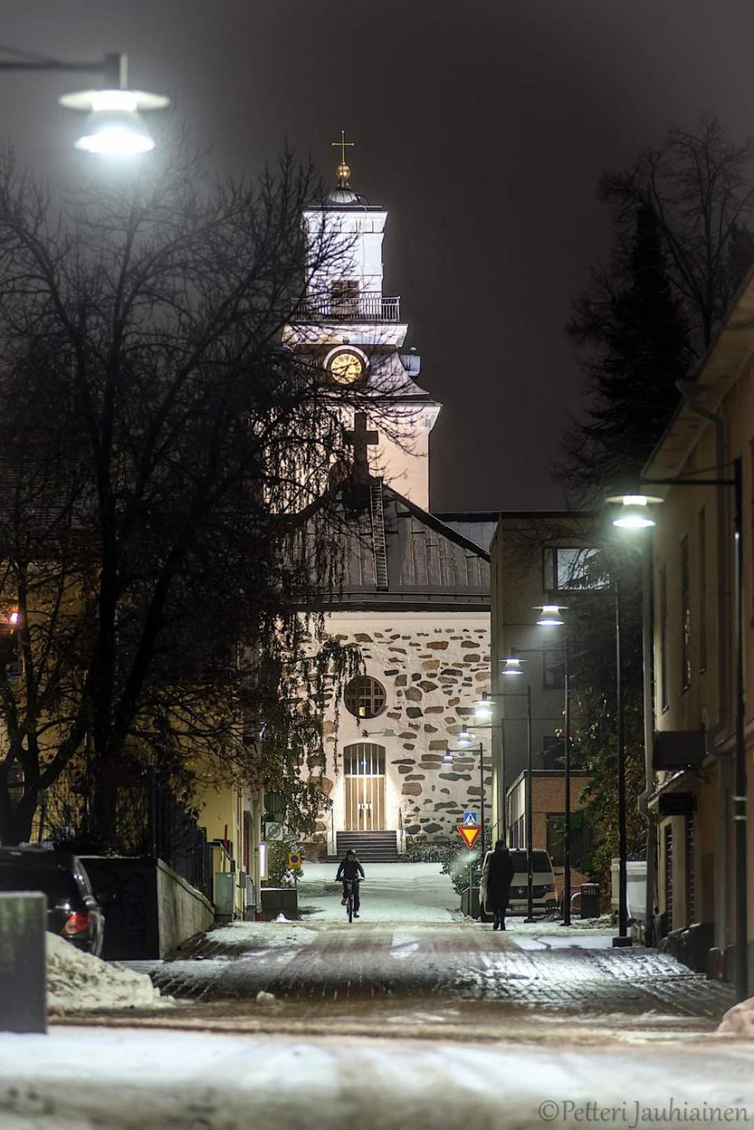 City Apartment Snellmaninkatu 22 A, Yksityinen Pistokkeellinen Paikoitus Sisaeltyy Hintaan Kuopio Dış mekan fotoğraf